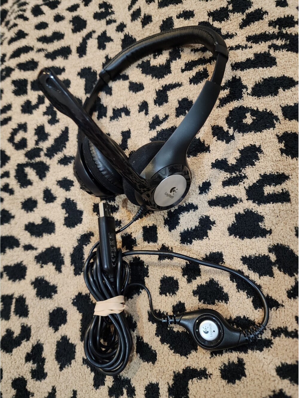 Logitech H390 Black Silver Over the Ear Headset Audiculares USB-A Cómodos